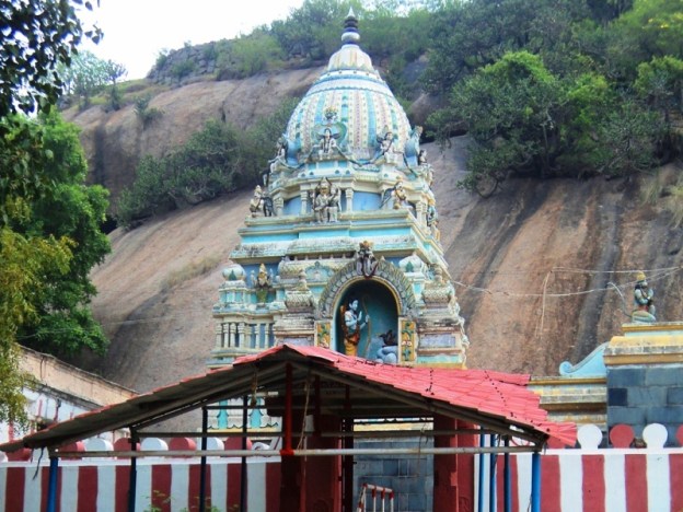 Ramadevara-hill-temple