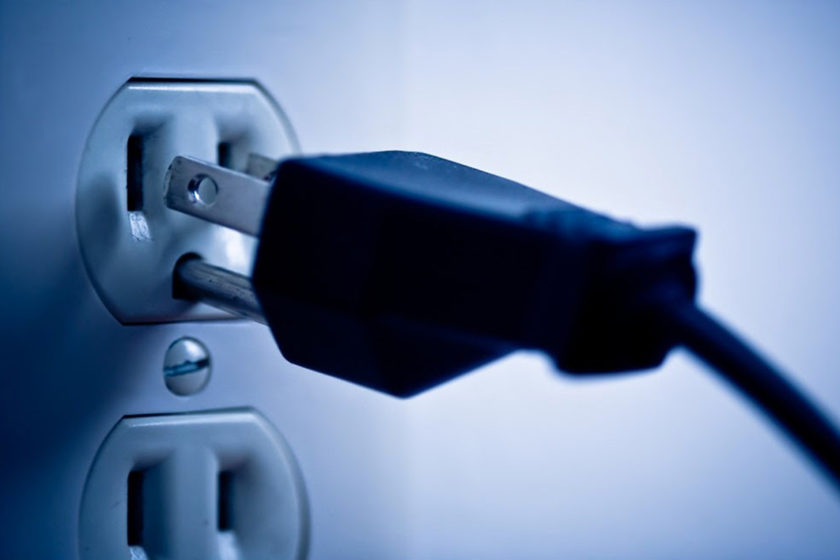 Know About Power Outlets and Voltages When Travelling Internationally